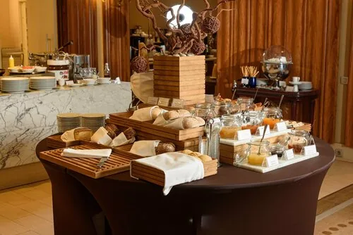 Фотография объекта Crown Hotel Санкт-Петербург